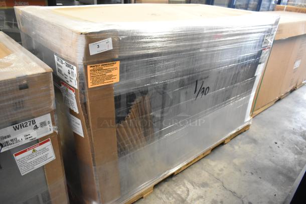 Brand new Hoshizaki SR72B-30MD4 stainless prep table in packaging. Includes 4 drawers, 1 door. Scratch and dent condition.
