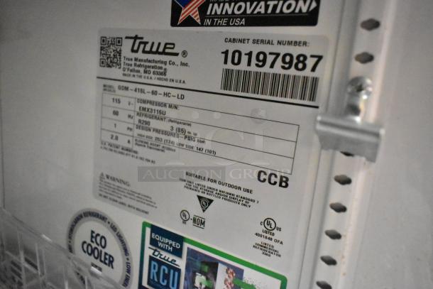 2022 True GDM-41SL-60-HC-LD commercial cooler label showing model, serial number 10197987, refrigerant type R290.