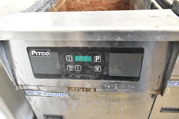 Pitco Frialator SSH75 Solstice Supreme commercial deep fat fryer, stainless steel, natural gas, 105,000 BTU, on casters.