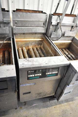 Pitco Frialator SSH75 Solstice Supreme stainless steel commercial fryer, on casters, natural gas, 105,000 BTU, worn condition.