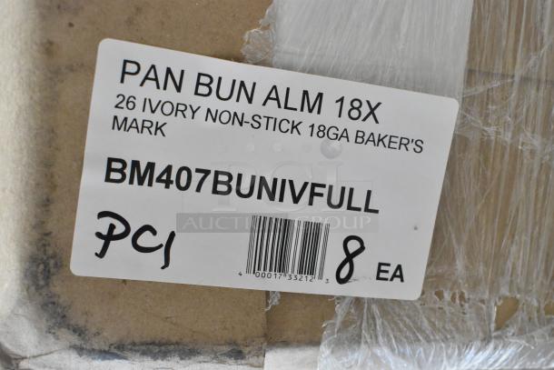 Label on box showing BM407BUNIVFULL, Ivory Non-Stick 18GA Baker's Mark trays, 8 pieces per pack.