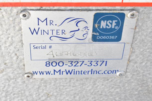 Mr Winter Walk In Box label with NSF logo, serial #463468w. Includes contact and website details.