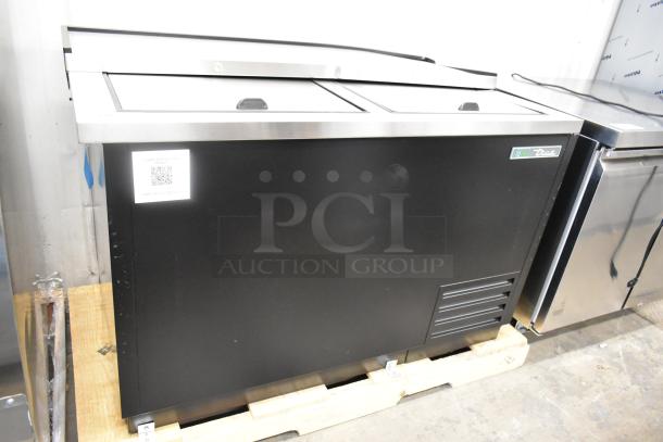 Brand new True TD-50-18-HC metal back bar cooler with 2 sliding lids, 115 volts, 1 phase, minor scratches, high capacity.