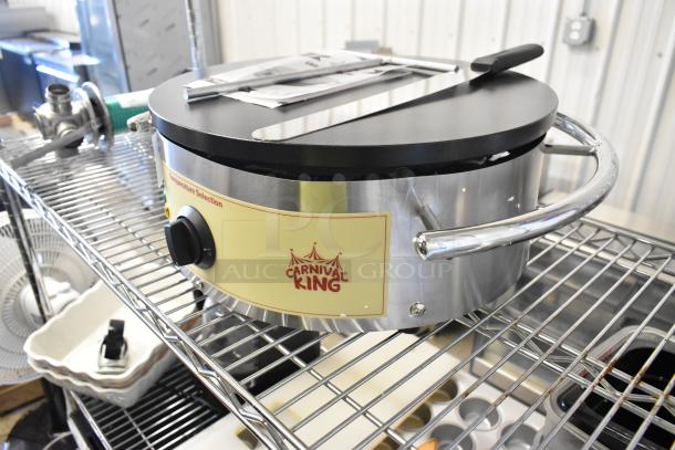 Brand new scratch and dent Carnival King 382TCMPT16A 16" stainless steel non-stick crepe maker, 120V, 1 phase.