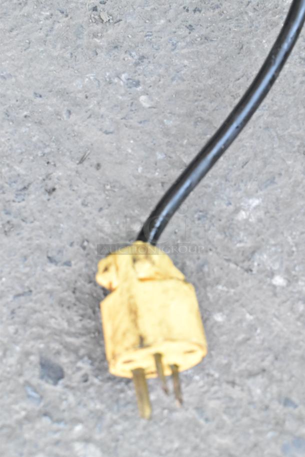 Yellow power plug for Prince Castle DHB-P1A stainless steel countertop holding bin, 208-240V, 1 phase.