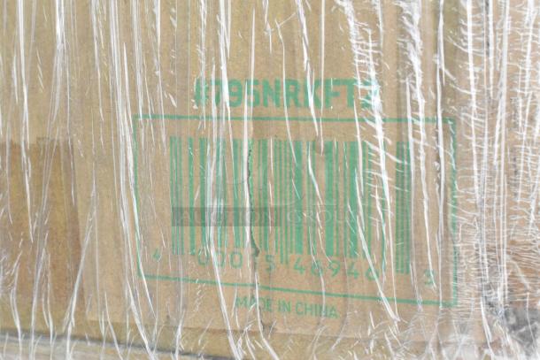 Auction item pallet with scratch and dent napkins, cold cups, container; barcode #795NRKFT, Made in China.