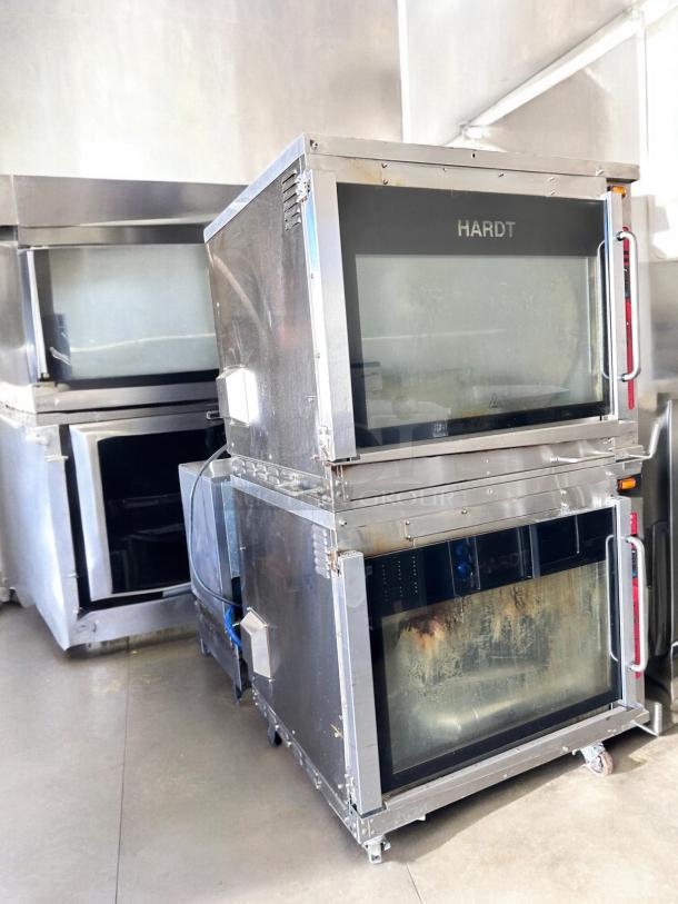 Hardt Inferno 4500 double stack gas rotisserie oven, outstanding condition, 120V/Natural Gas, fully tested and working.