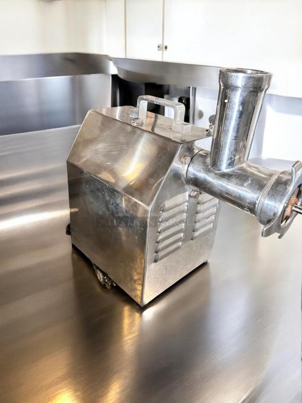Avantco MG12 commercial meat grinder, stainless steel, superb condition, 110V, fully tested, model #12, made in China.