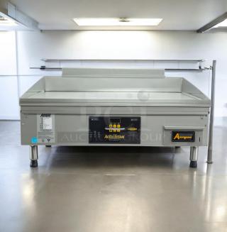 Outstanding condition AccuTemp Accu-Steam Gas Griddle, Model GGF1201A3650, 36" wide, 120V, fully tested and working.