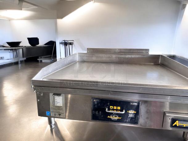 AccuTemp Accu-Steam Gas Griddle, Model GGF1201A3650, 36" wide, 120V. Outstanding condition, fully tested, with visible control panel and labels.