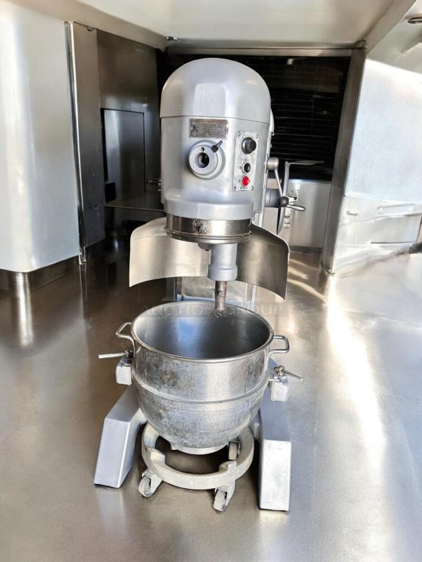 Hobart H800 80-Quart Planetary Mixer, floor model, excellent condition, 230V, tested and working, grey finish, steel bowl.