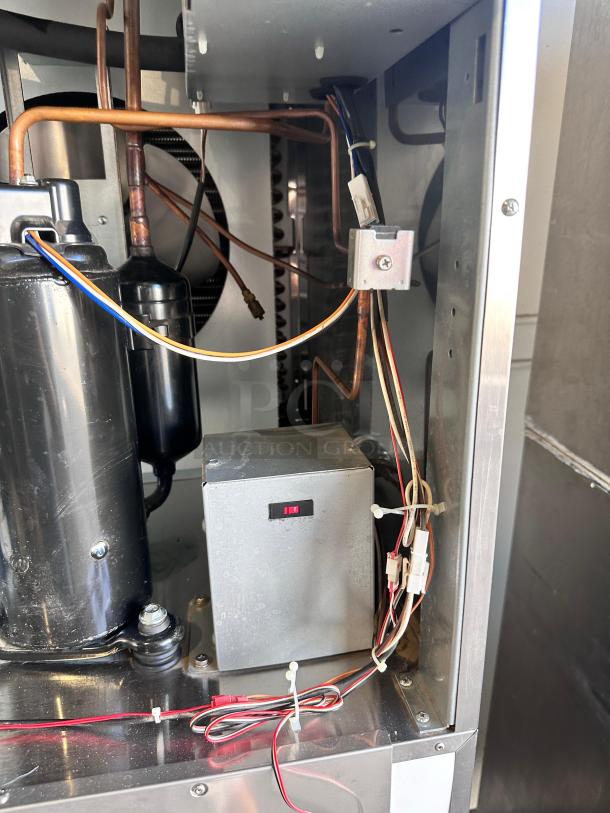 2018 Scotsman BLMI-850A Ice Machine interior, superb condition, visible wiring, components, and labels; fully tested, 230V.