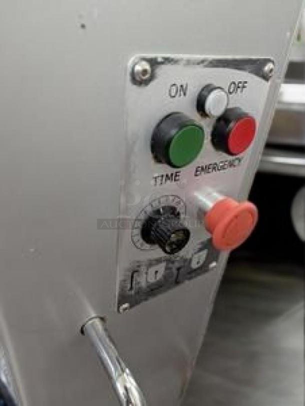 Doyon EM30 30 Qt. Vertical Food Mixer controls, featuring on/off switch, timer dial, emergency stop. Immaculate condition.