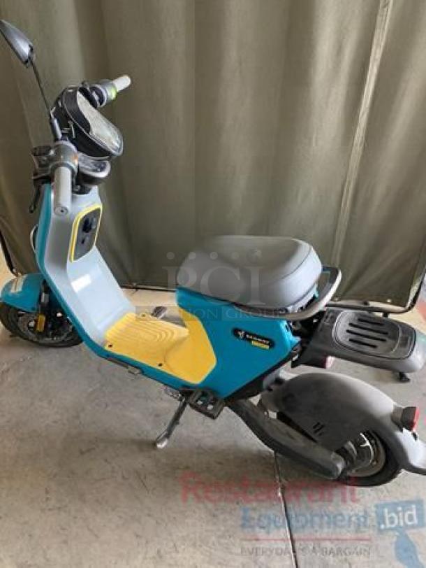 Superb condition Segway Ninebot C80 electric moped scooter, vibrant blue/yellow, includes 115V charger, fully tested.
