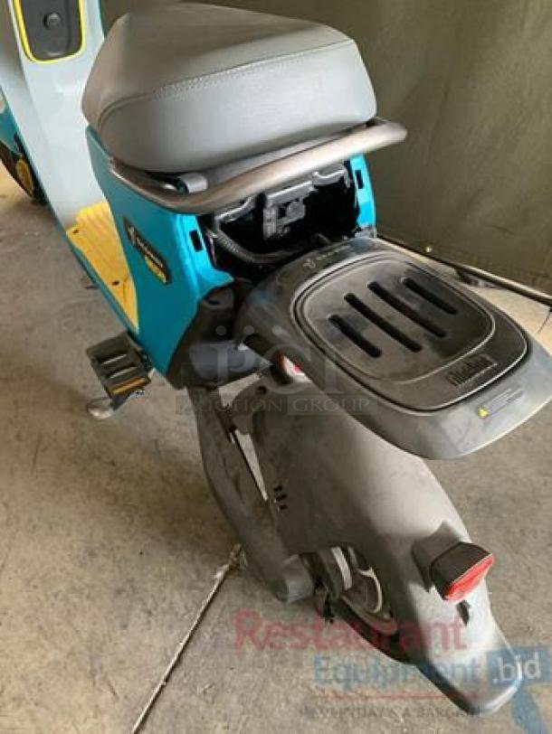 Segway Ninebot C80 electric moped scooter in superb condition, featuring a 115V charger, fully tested and functional.