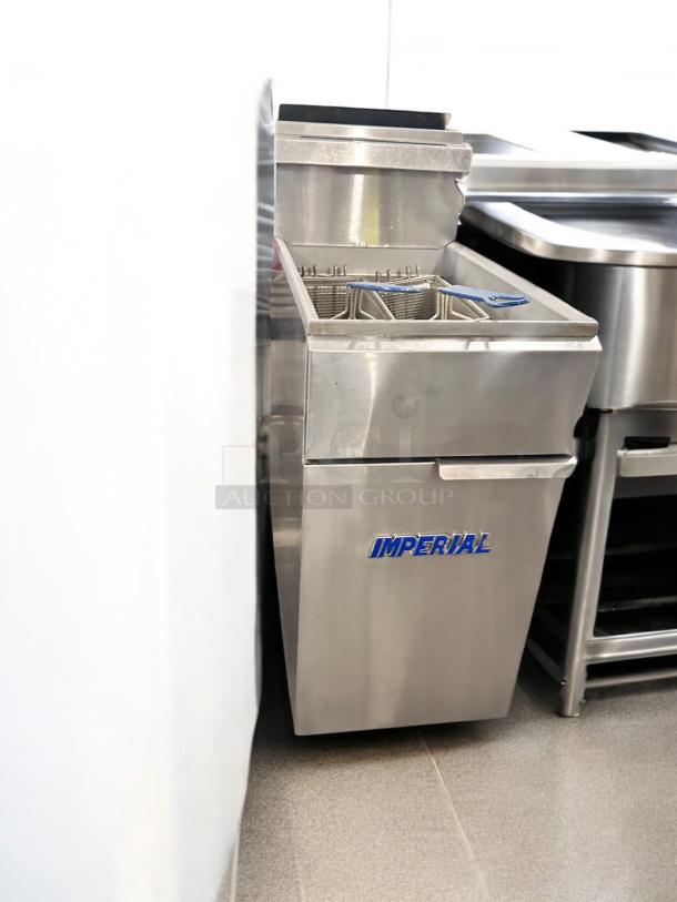 Imperial Gas Fryer, single tank, superb condition, stainless steel, fully tested, operational, for commercial use.