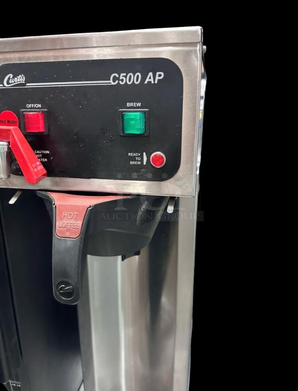Wilbur Curtis C500 AP airpot coffee brewer in great condition, 115V, fully tested, brew and ready indicators visible.