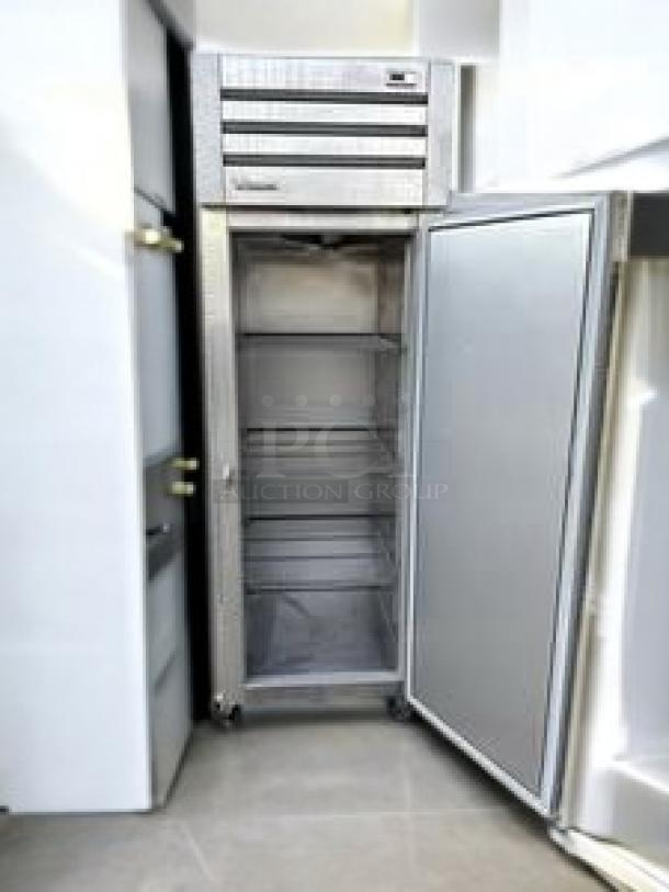 True T-23-HC single door reach-in refrigerator, great condition, 115V, fully tested, spacious shelves, durable stainless steel build.