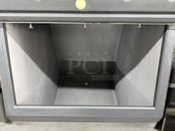 Flawless Manitowoc Indigo NXT Series Ice Machine with storage bin, 208/230V, fully tested and working, perfect condition.