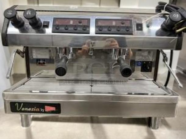 Cecilware Venezia ESP2 2-group espresso machine, stainless steel, outstanding condition, 220/240V, fully tested.