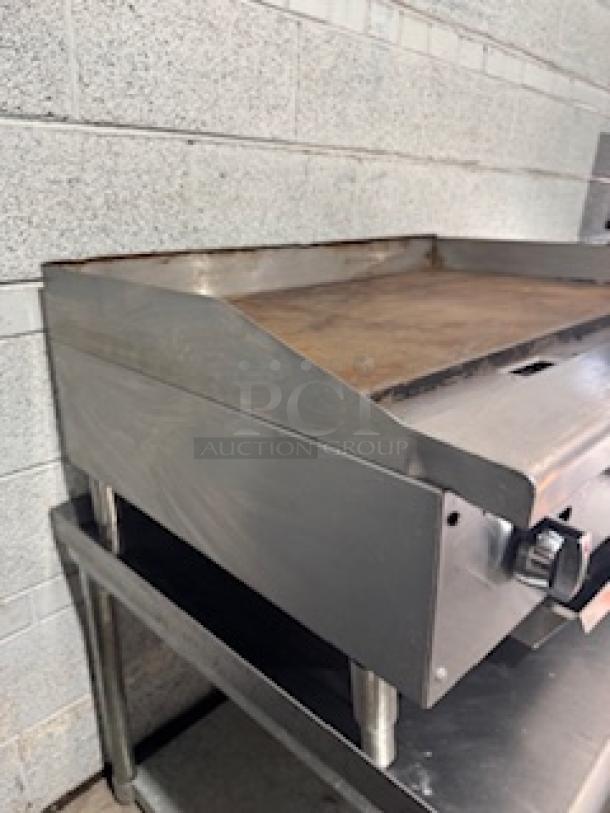 Patriot PT-G36-M 36" gas griddle, thermostat controlled, 90,000 BTU, 3/4" rear NPT inlet, used condition.