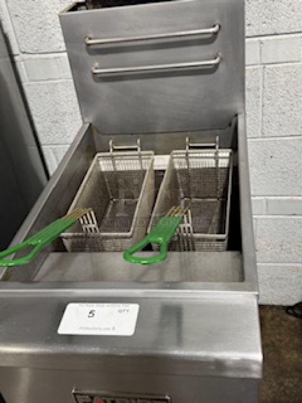 Patriot PT-F4-NG 45-50 lb. stainless steel natural gas fryer with dual baskets, 15.5" width, and NPT connectors.