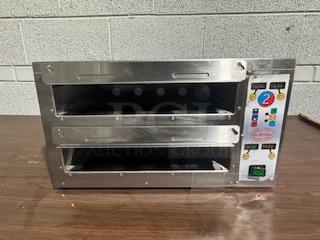 Meister Cook DMW-22-TDL heated food holding unit with dual chambers, stainless steel, control panel, excellent condition.