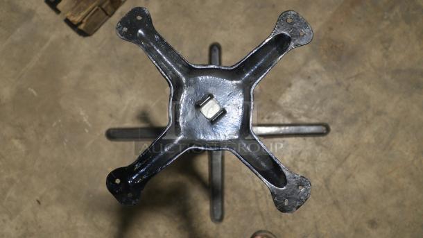 FLAT Tech KX22 self-stabilizing black table base, model CT2007, 22"x22", sturdy metal with mounting holes, excellent condition.