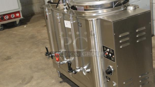 American Metal Ware 7776E Twin 6 Gallon Coffee Brewer, 120V, stainless steel, tested and working, side control panel.