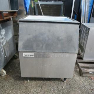 Ice-O-Matic ice bin, Model B40PSA, 30x32x38.5 inches. Stainless steel, used condition. Visible brand label.
