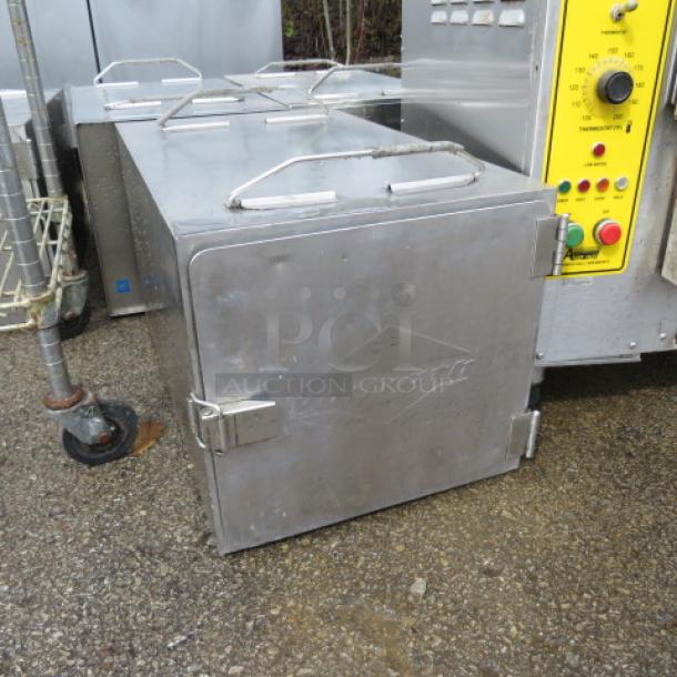 Vollrath stainless steel insulated catering food transport box with handles, model 22019, size 14x27x14, visible logo.