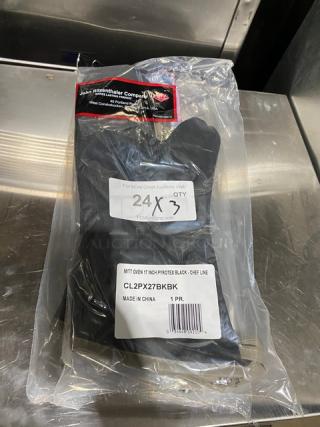 NEW Ritz Chef-Line Series 17" Black Pyrotex Oven Mitt, fire-resistant, Model CL2PX27BKBK, new in packaging.