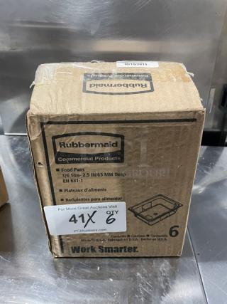 Rubbermaid Commercial Amber food pan, model FG204P00AMBR, 1/6 size, 2.5" deep, new in original packaging.