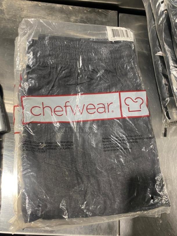 New Chefwear CW211 gray chef pants, size XL. Packaged with logo and model number. Commercial-grade, perfect condition.