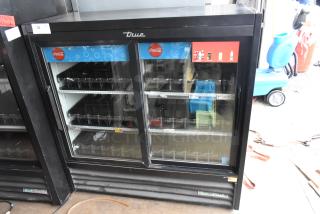 2019 True GDM-41SL-48-HC-LD commercial cooler; two-door, poly-coated racks, 115V, 1 phase, Coca-Cola branding visible.