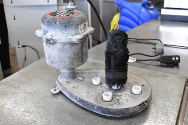 Bar Maid electric glass washer, 115 volts, 1 phase, used condition, visible power cord, and black brush.