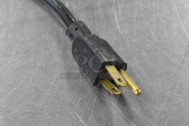 Waring food processor plug, compatible with 120 volts, 1 phase, indicating electrical requirement for operation.