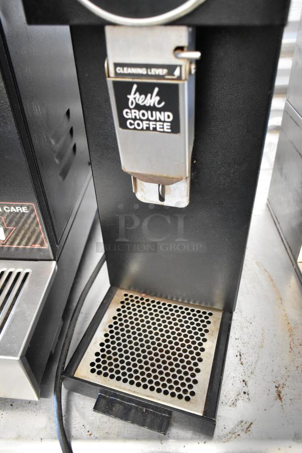 Bunn G3 BLACK commercial coffee grinder, metal body, cleaning lever labeled "fresh ground coffee," 120V, 1 phase.