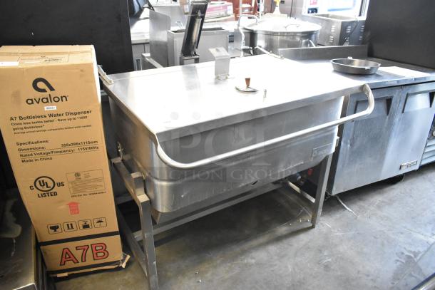 Groen NHFP/E stainless steel braising pan, natural gas powered, 144,000 BTU, floor style, used condition, visible controls and handle.