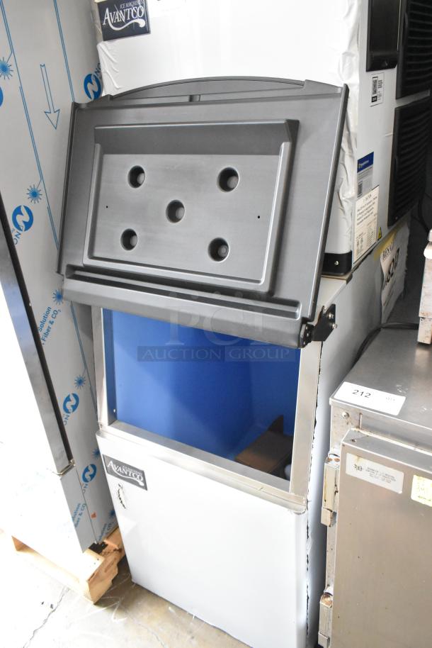 Avantco 194MCH322A stainless steel commercial ice head on bin. Brand new, minor scratches/dents, 115 Volts, 1 Phase.
