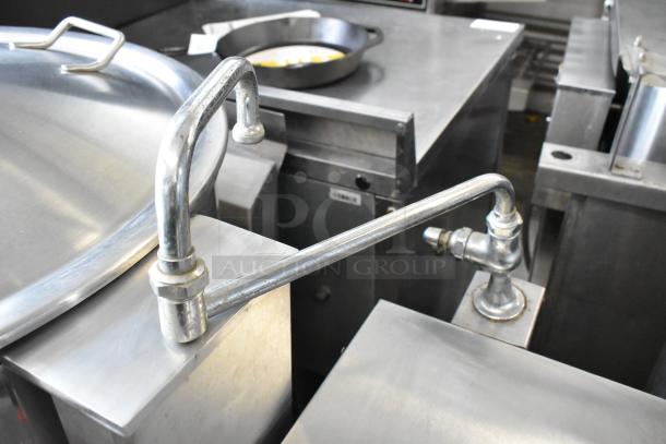 Groen DH/1P-40 40-gallon stainless steel steam kettle, floor style, with spout, in good condition.