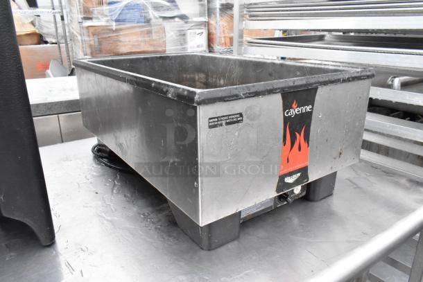Vollrath Cayenne 1001 metal food warmer, 120V, 1 phase, good condition, visible warning label, commercial countertop use.