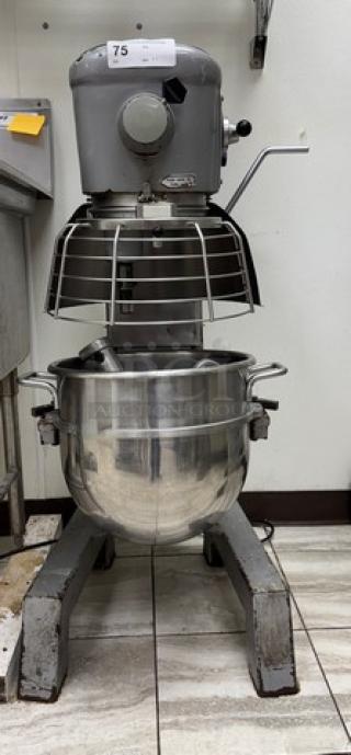 Hobart 30 Qt. Mixer with Bowl and Attachments, Tested & Working! - Item #1210711