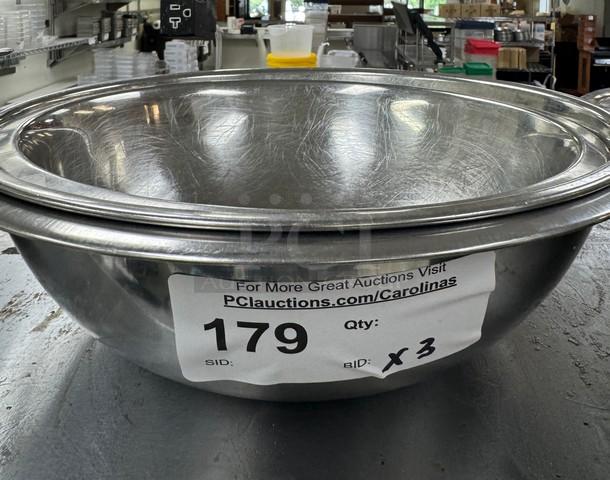 Stainless steel mixing bowls set, quantity 3, in good condition with visible label showing "179" and auction website link.