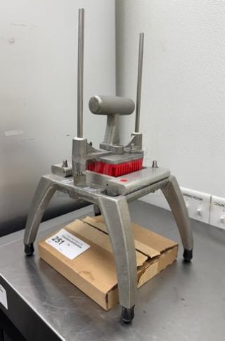 KEMCO Manual Dicer/Slicer with Extra Blades - Item #1210897