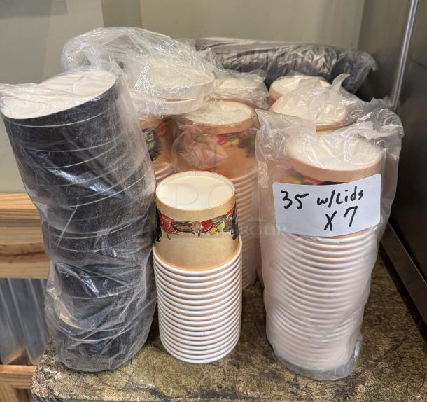 Decorative disposable chili/soup bowls with lids, 8 oz, set of 35. Noted as "35 w/lids X 7" on packaging.