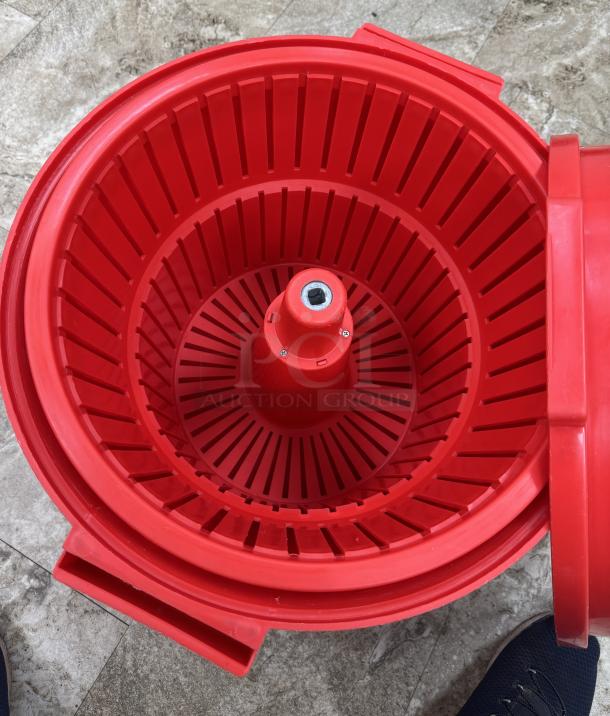 Red Chefmaster Spinner/Strainer, plastic, excellent condition, large capacity, removable lid, drainage slits, ideal for kitchens.
