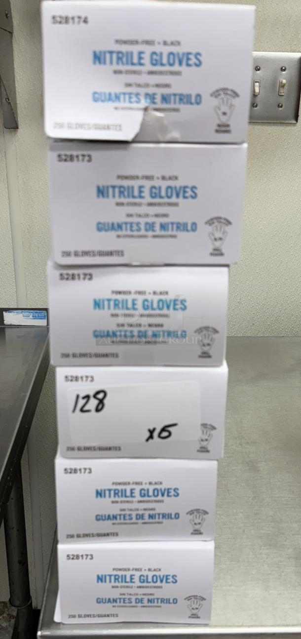 Boxes of black nitrile disposable gloves, size S/P, powder-free, non-sterile. Six boxes, each containing 250 gloves.