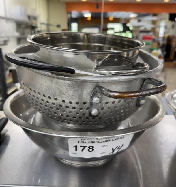 Stack of metal and plastic colanders, 3-piece set, stainless steel, visible auction label "178". Used condition.