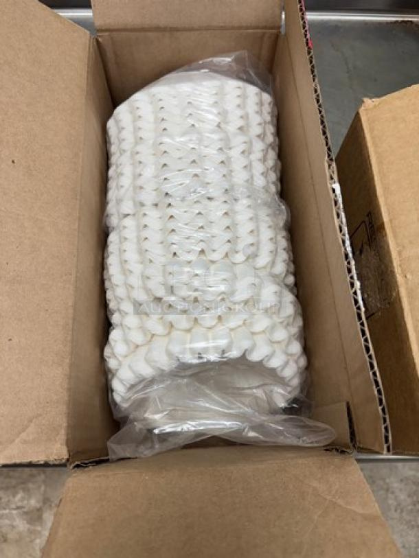 NEW Bunn Coffee/Tea Filters, Med. 1M500/2, packaged in a cardboard box, sealed, white filters, unused condition.